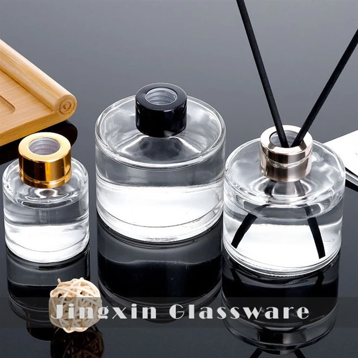 1 glass diffuser bottle (3)