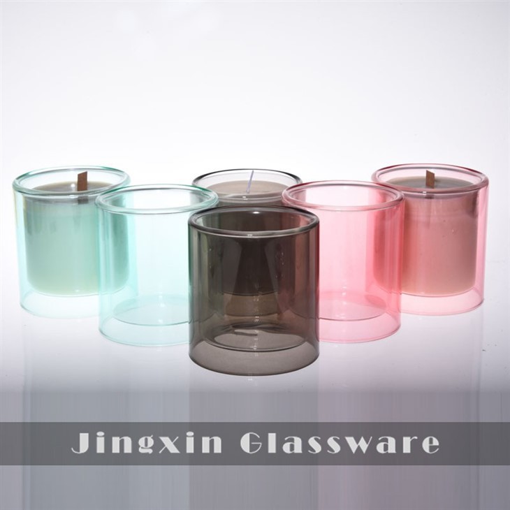 1 candle holder  (4)